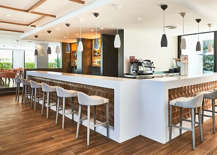 Ξενοδοχείο & S'entrador Playa