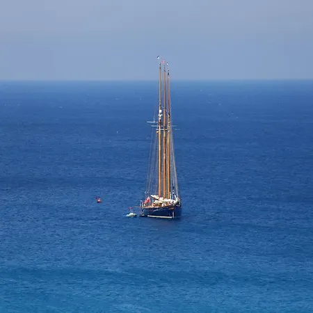 & S'entrador Playa קאלה ראטג'אדה