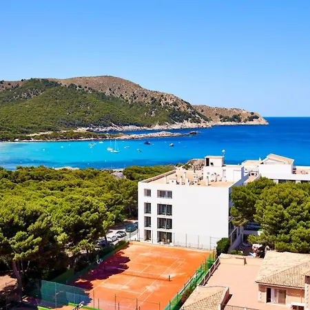 & S'entrador Playa קאלה ראטג'אדה