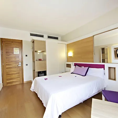 & S'entrador Playa Hotel