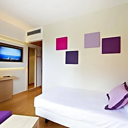 & S'entrador Playa Ξενοδοχείο 4*