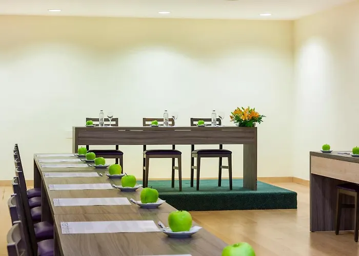 & S'entrador Playa מלון