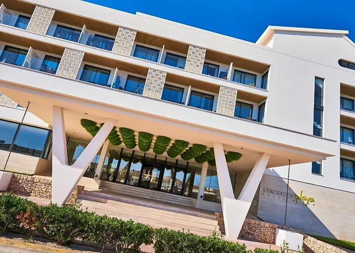 מלון & S'entrador Playa