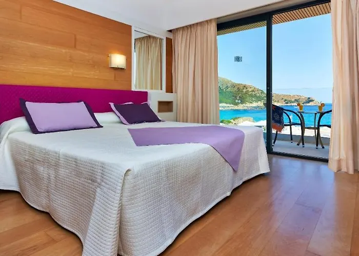 & S'entrador Playa 4* קאלה ראטג'אדה