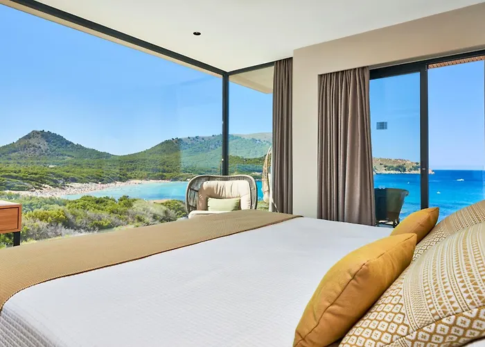 Hotell & S'entrador Playa 4*